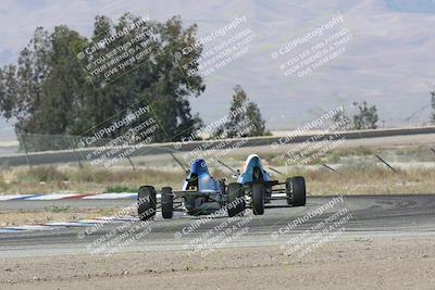 media/Jun-02-2024-CalClub SCCA (Sun) [[05fc656a50]]/Group 4/Qualifying/